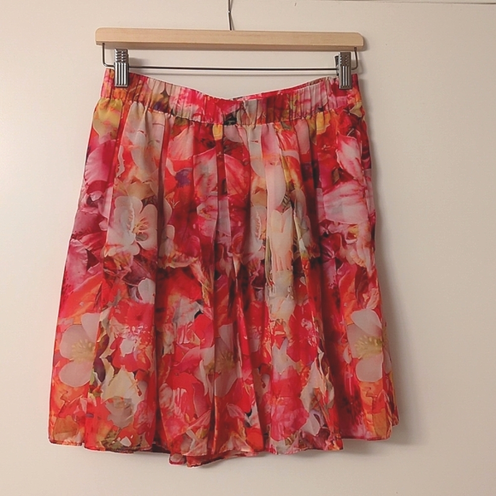 Vince Camuto pink floral chiffon skater skirt sz S